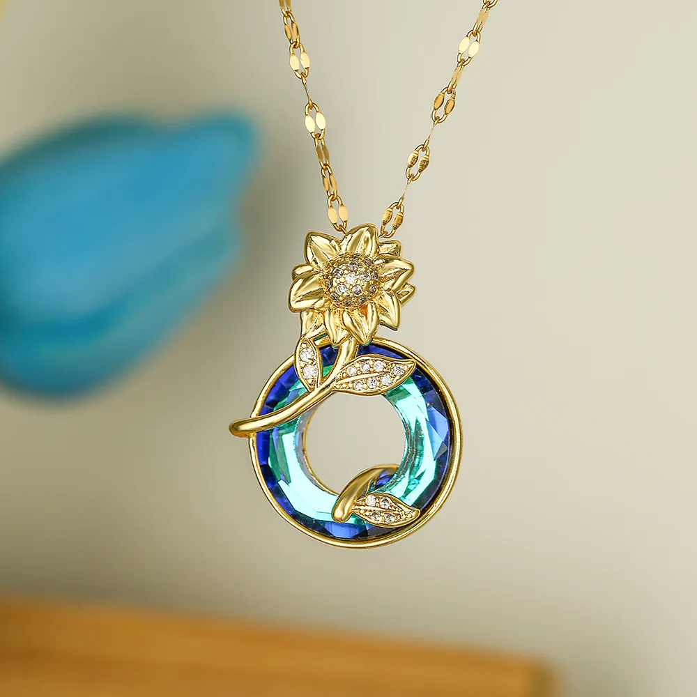 Colliers pendentifs délicats de haute qualité pour femmes/filles, couleur or, papillon avec rangée de pierres CZ, bijoux élégants et bling-bling, cadeau_voghion.com