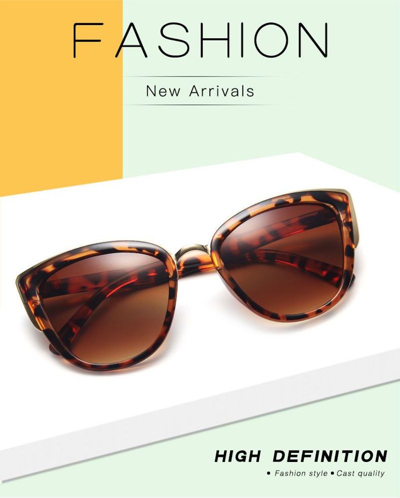 Occhiali da sole retrò con stampa leopardata e personalità femminile con occhio di gatto_voghion.com