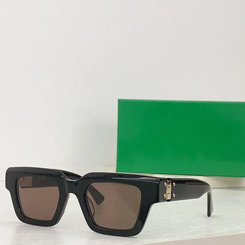 Retro Square Sunglasses For Men And Women With Uv400 Protection_voghion.com