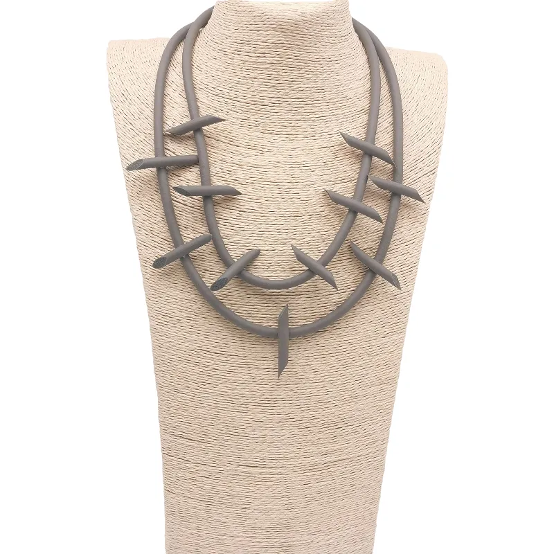 Catene Collana in gomma fatta a mano per le donne Boho Ciondoli Gotico Semplice catena Choker Moda coreana Gioielli fai da te a strati_voghion.com