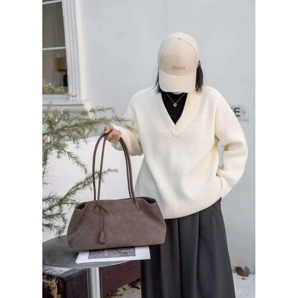 New All-Match Shape Change Design Large Tote Coffee Matte Real Suede Leather Women Shoulder Bag High-End Travel Handbag_voghion.com
