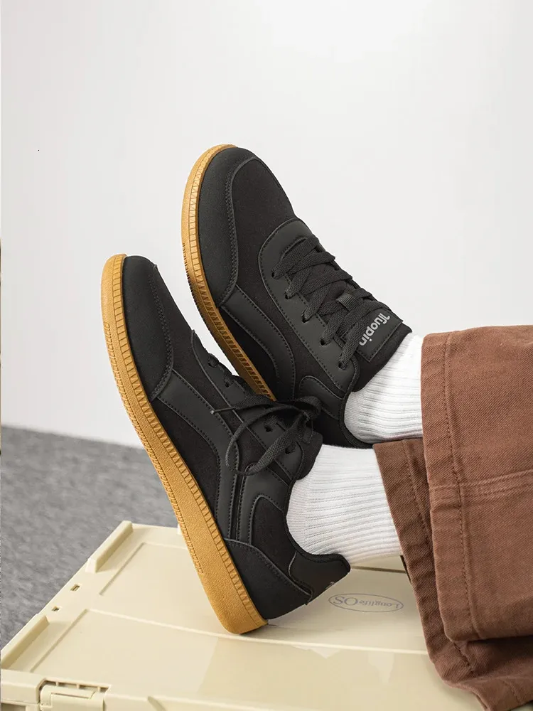 German Training Shoes For Men Breathable Summer Casual Trainers_voghion.com