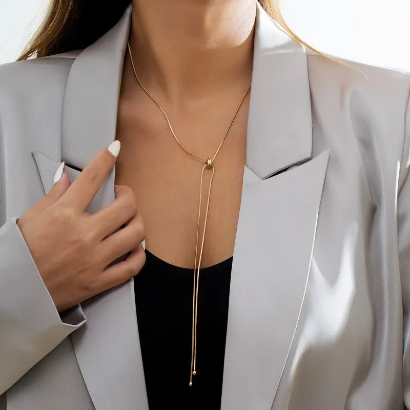 Chaînes Bijoux de mode Collier de chaîne en métal de tempérament élégant pour femmes Cadeaux de fête Accessoires de conception simple 2024_voghion.com