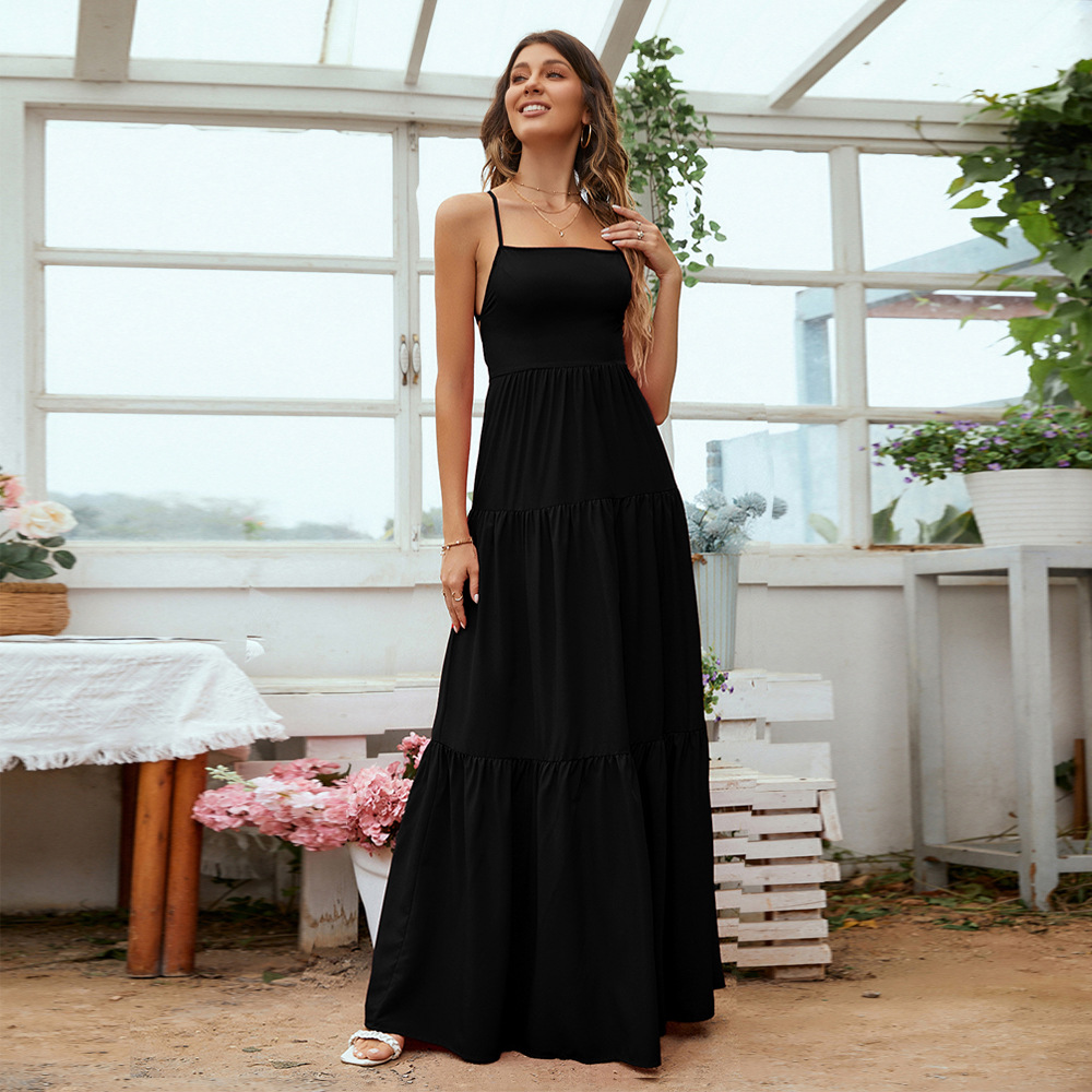 Dames avondjurk met open rug en spaghettibandjes_voghion.com
