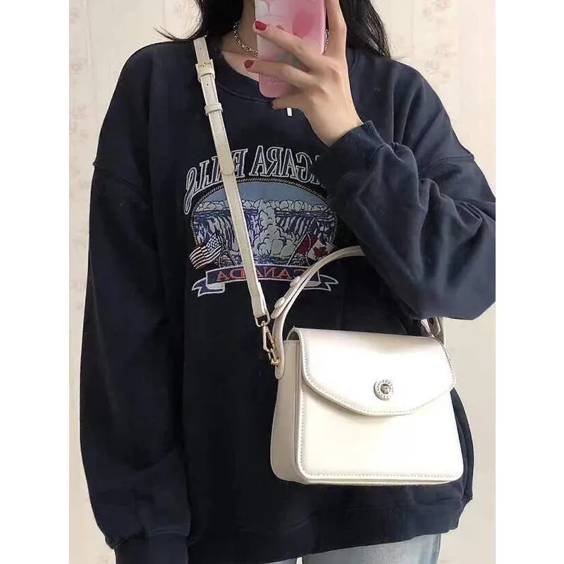 Schicke Designer-Umhängetaschen für Damen – Elegante Umhängetasche mit Klappe für Damen, modische Clutch für Hochzeiten, leicht für_voghion.com