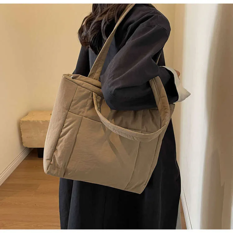 Same Style As Blogger New Cotton Material Tote Bag Women College Students Canvas Bags Nylon Handbag Street Dressing_voghion.com