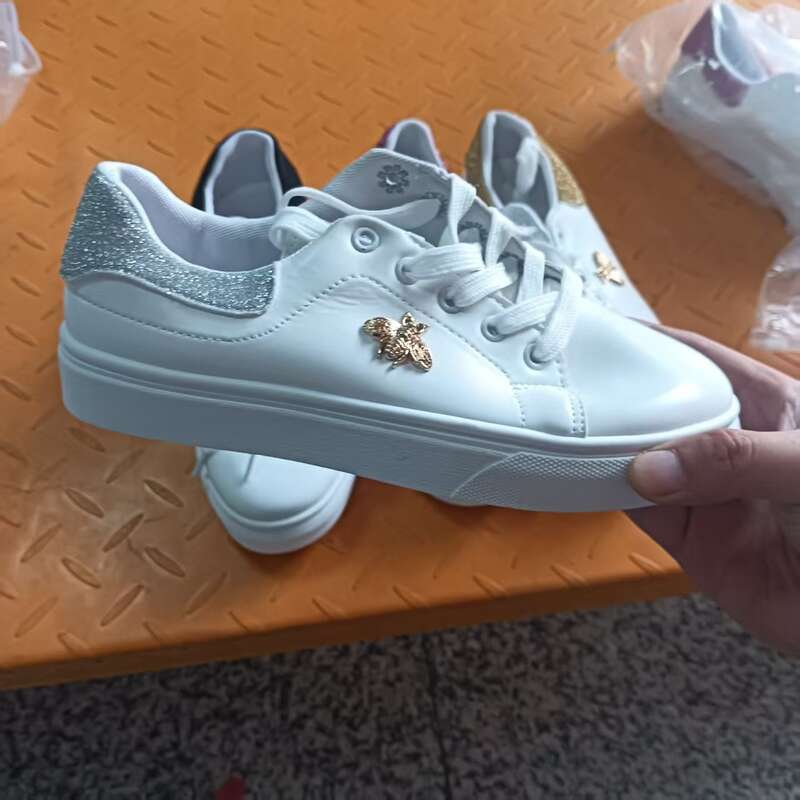 SHLIANG Scarpe autunnali impermeabili Sneakers bianche per donna Versione coreana Scarpe sportive piatte casual con lacci Scarpe vulcanizzate da donna Y0294_voghion.com