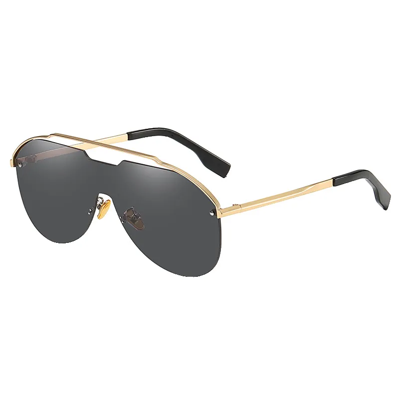 Occhiali da sole firmati da donna all'ingrosso Occhiali da vista stile personalità con montatura in lega nuovi alla moda Spedizione gratuita in tutto il mondo_voghion.com