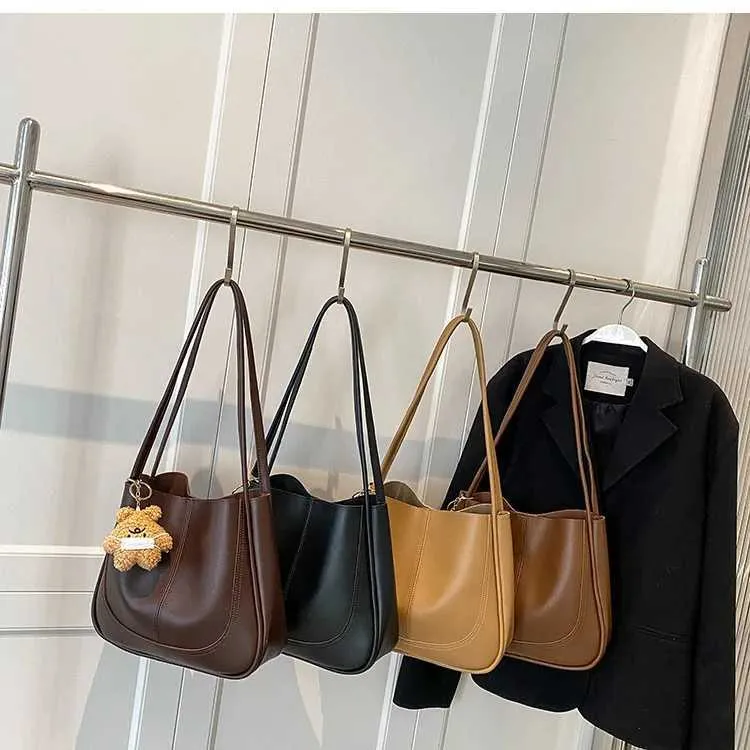 Bolso de hombro de alta gama con textura de gran capacidad, nuevo bolso de mano para mujer, otoño e invierno 2024, C241106_voghion.com