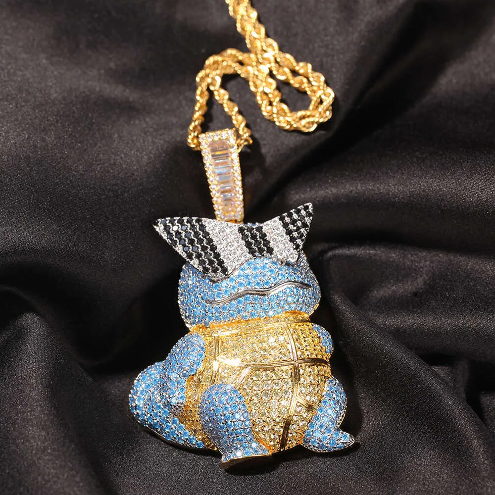 Collana con ciondolo a forma di tartaruga Jeannie dei cartoni animati hip hop, con ciondolo a forma di catena e personalità, con diamanti taglio brillante, in oro e argento sterling._voghion.com