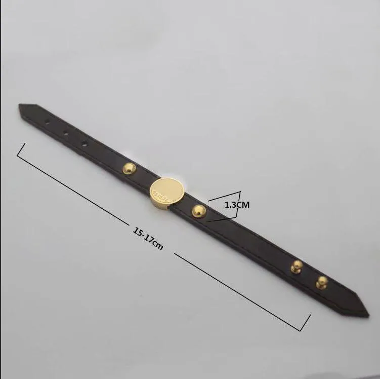 Bracciale charm in pelle per uomo e donna con borchie_voghion.com