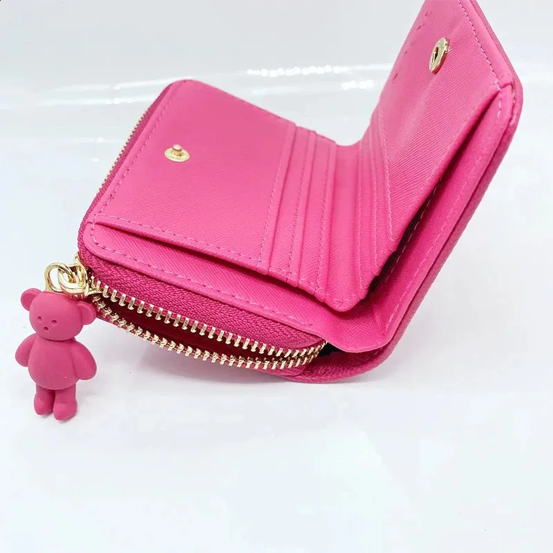 2024 European American Exquisite Ladies Flip Short Wallet Simple Elegant Coin Purse Must-Have Bag for Friends and F_voghion.com