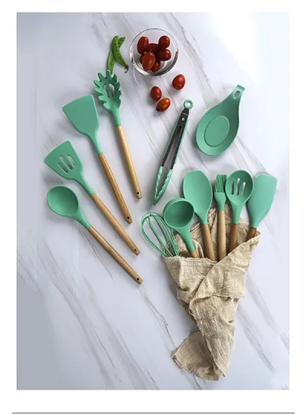 Set d'ustensiles de cuisine en silicone avec manches en bois_voghion.com