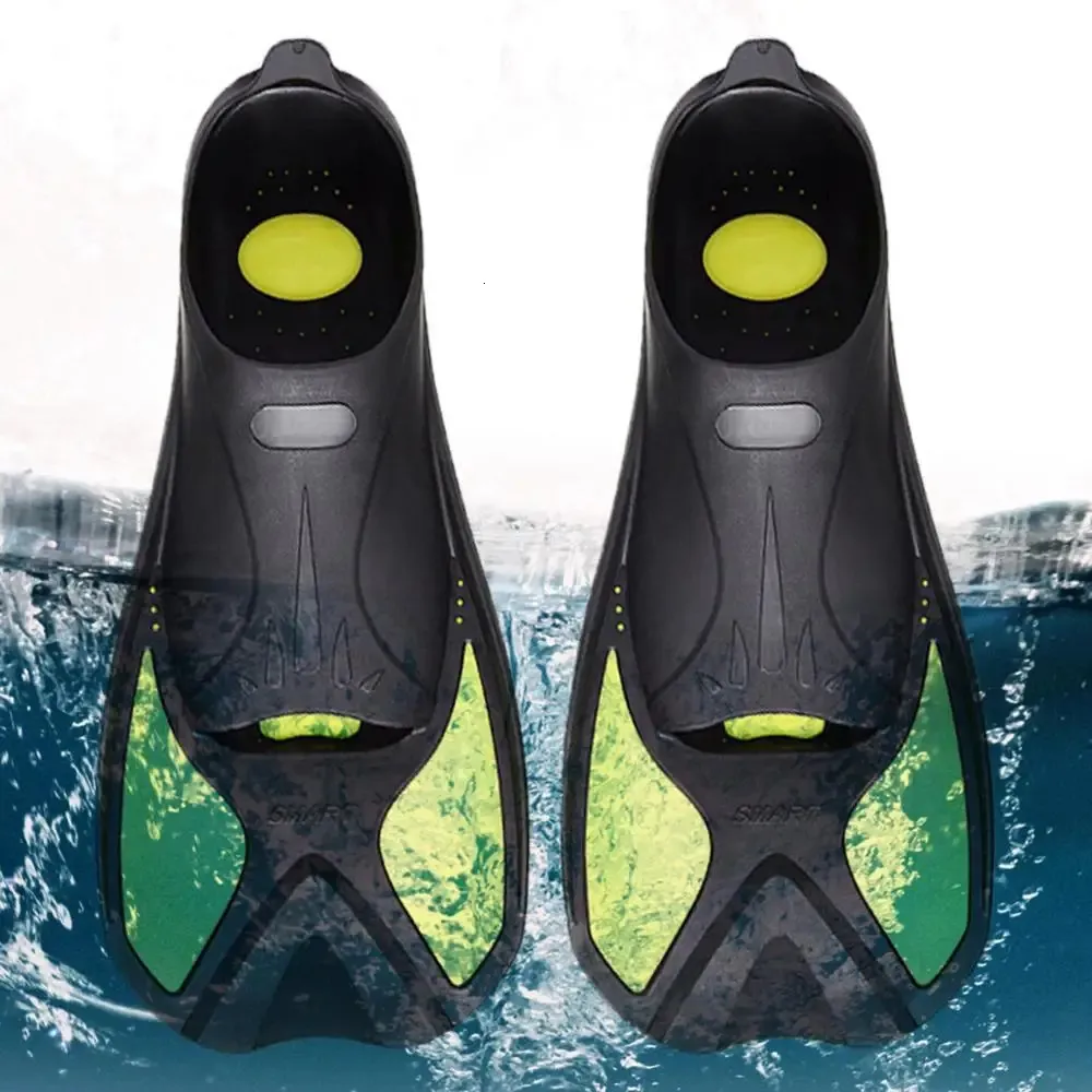 Draagbare snorkelvinnen Scuba Flippers Antislip duikvin Volledige voet zwemvliezen Beginnerszwemuitrusting 240615_voghion.com