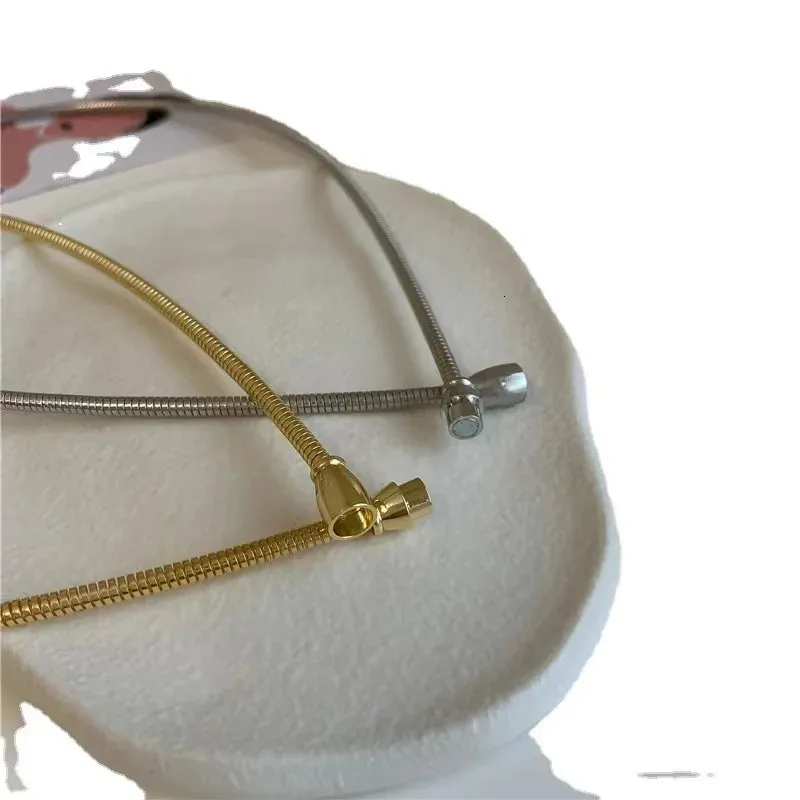 Collane Ciondolo a sfera rotonda Acciaio inossidabile Chockers Torques Collana sexy esagerata di gioielli di moda per donne coreane_voghion.com