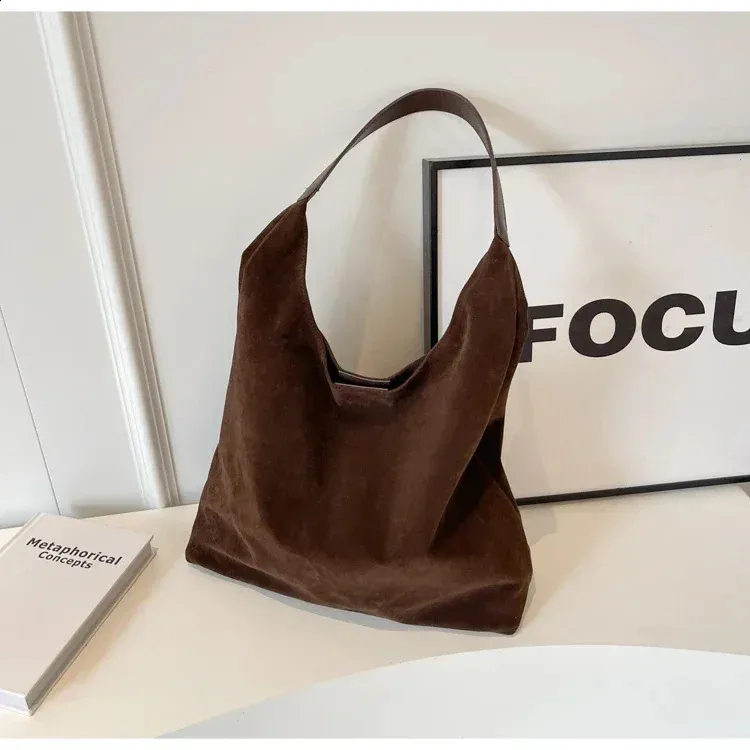 Hochwertige, weiche Taschen, hautfreundlich, Veet 2024, Magnetschnalle, große Kapazität, modische Damen-Umhängetasche 240829_voghion.com