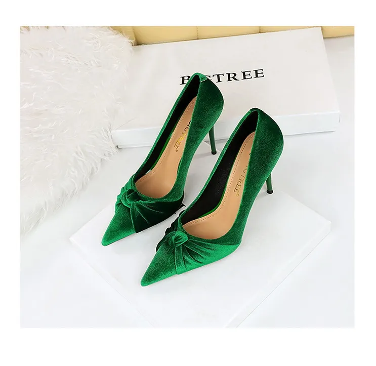 Women's Suede Pointed Toe Bow High Heels For Evening Banquet_voghion.com