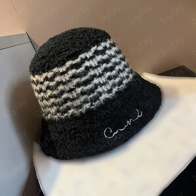 Womens Winter Bucket Designer Wool Fisherman For Women Classic Brand Letters Warm Cashmere Wide Brim Hat Ladies_voghion.com