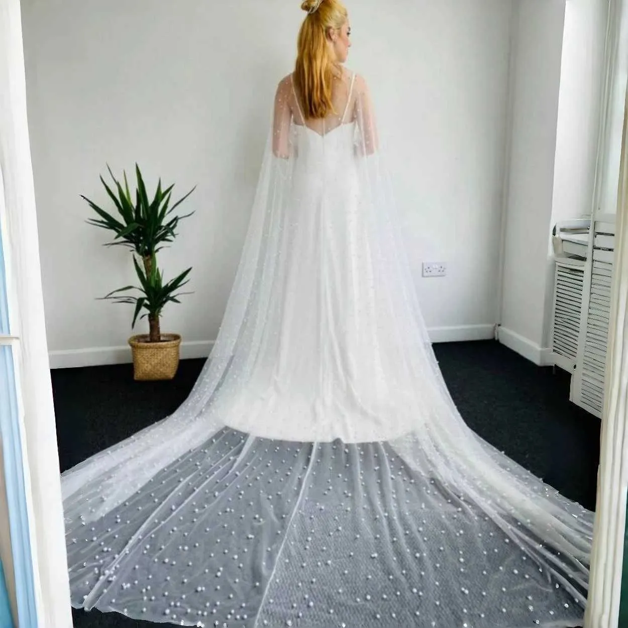 Hair Jewelry Womens Pearls Bridal Shoulder Veil Long Cloak Evening Cape Jacket For Women Bolero Soft Tulle Shawl Wedding_voghion.com
