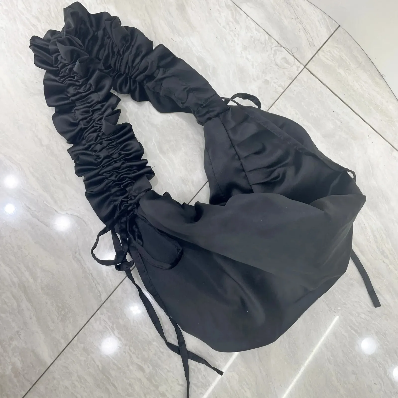 Borsa a tracolla con ruches in raso alla moda Dumpg Tote per donna Borsa a tracolla in seta Hobo Cloud Shopper da donna 240919_voghion.com