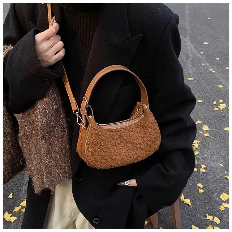 Women Fashion Lamb Fleece Mini Handbag Solid Soft Casual Crossbody Pack Female Versatile Leisute Cute Messenger Shoulder_voghion.com