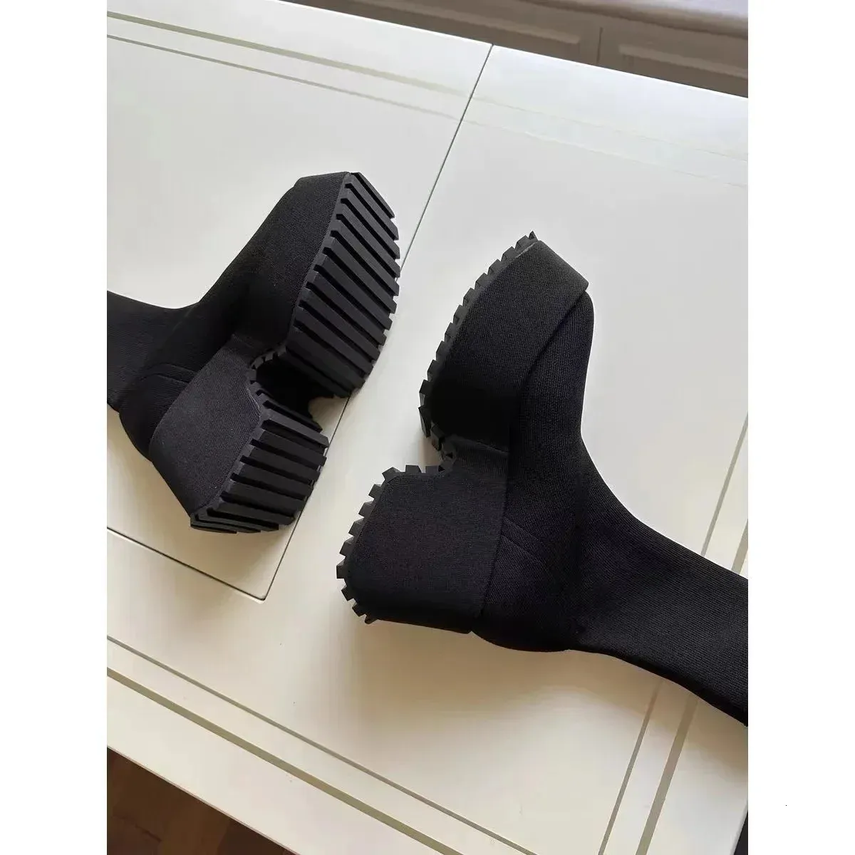 Șosete pantofi casual cu platformă ascunsă pentru femei, toamnă, tricotate, scurte, cizme cu platformă 11cm 241022_voghion.com