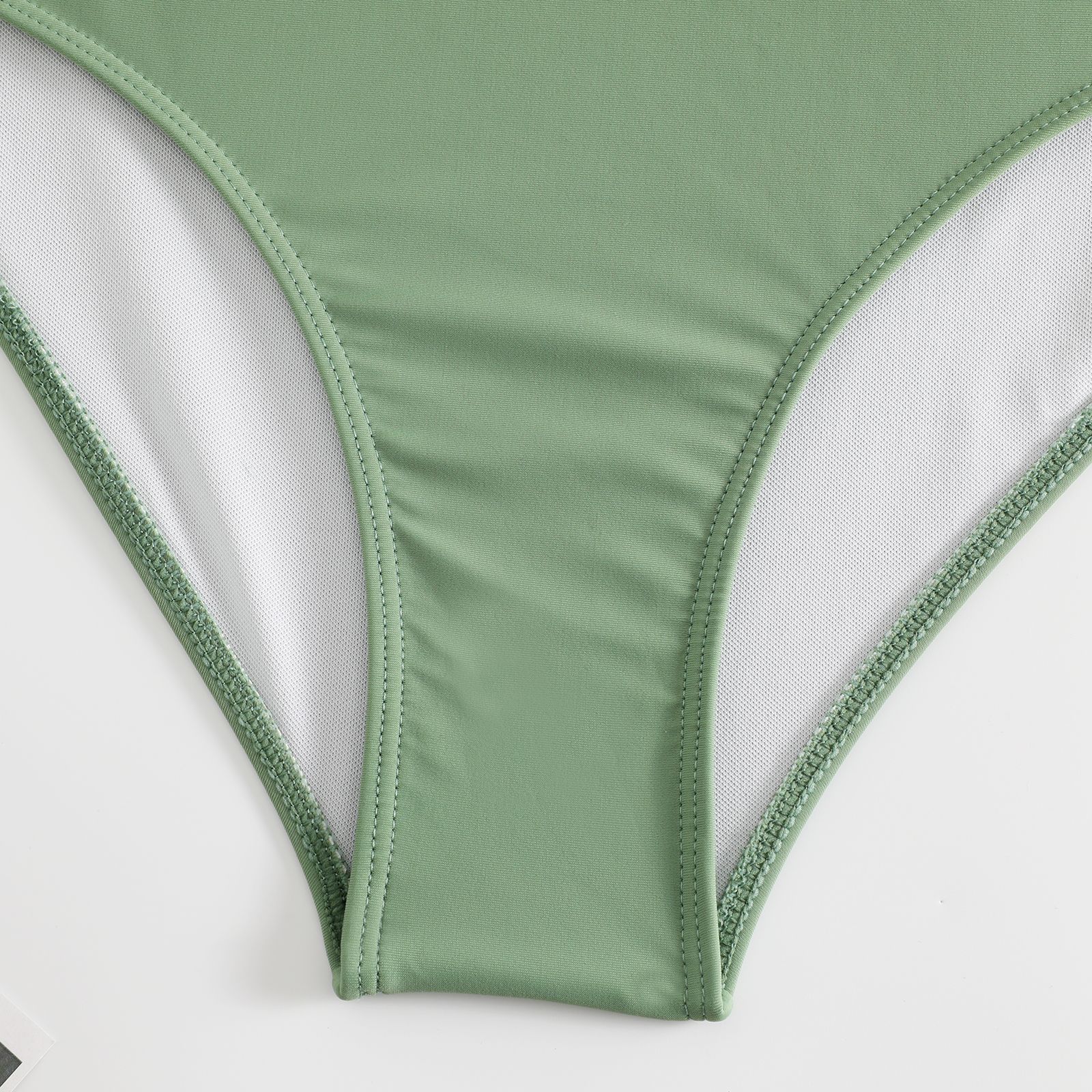 Sexy Women's Bikini Swim Set For Summer Beach Fashion_voghion.com