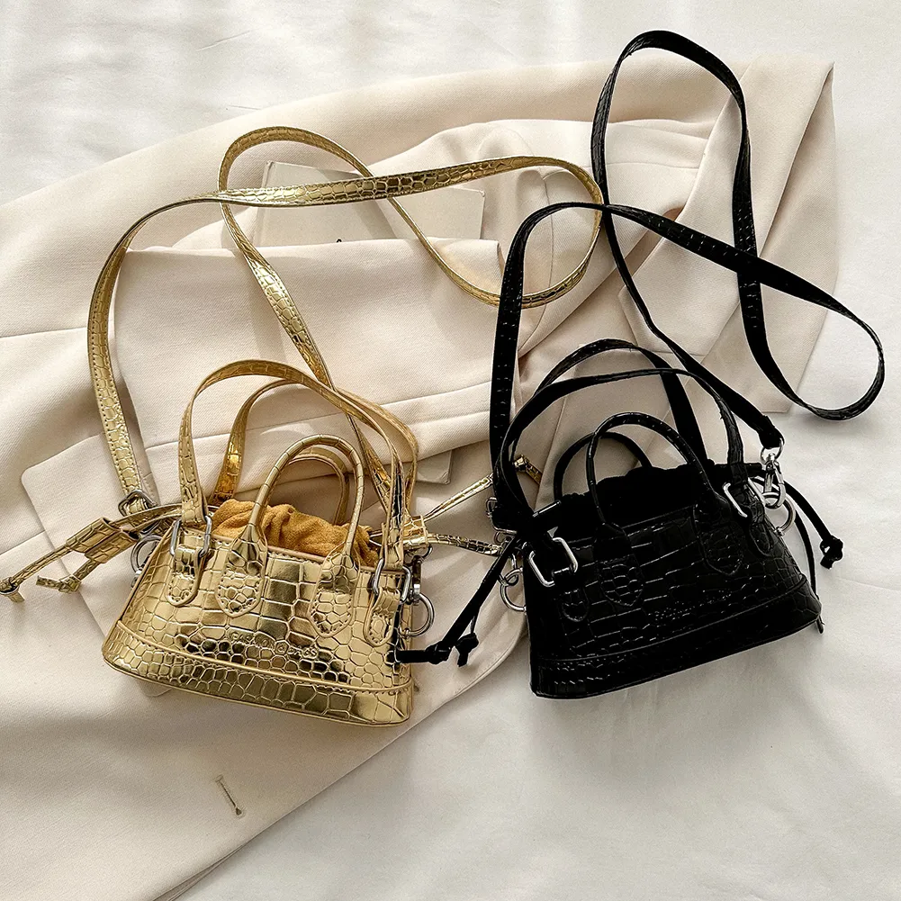 Women Messenger Solid Color Crocodile Pattern Crossbody Drawstring Fashion Capacity Girl High-quality Large Bag_voghion.com
