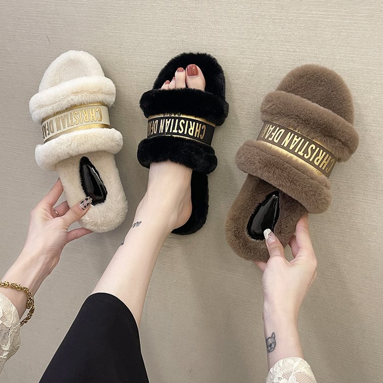 2023 autumn and winter new D family fur warm fashion embroidery outerwear letters half-drag large size ins trendy cool slippers for women