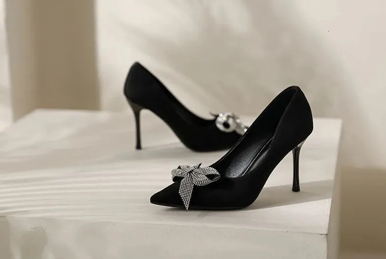 Scarpe da donna con tacco alto, estive, stiletto, per ufficio, nere, con punta a punta e fiocco, con tacco alla moda_voghion.com