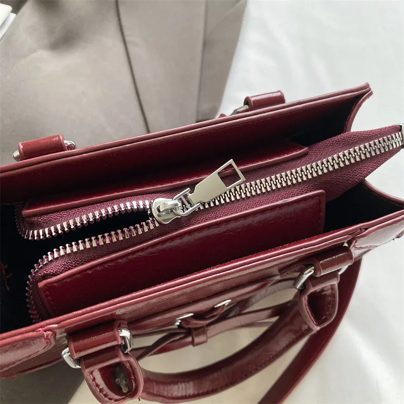 Umhängetaschen Mini Kleine Quadratische Tasche Tote Frauen Designer Handtaschen Vintage Bambus Griff Weibliche Elegante_voghion.com