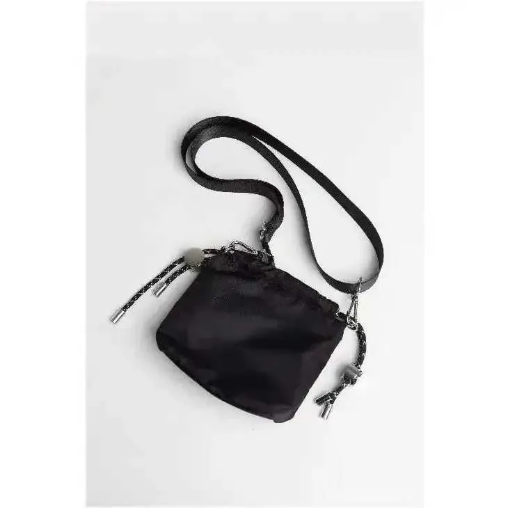 Catena Accessori da viaggio unici Secchiello portatile Drstring Moda Borsa a tracolla singola Borsa diagonale in nylon Piccola Ba241214_voghion.com