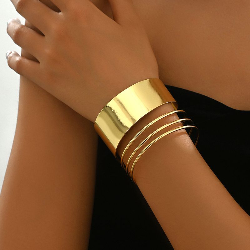 Light Women's Hollow Versatile, Niche High-end Photosensitive Surface Multi-layer Design, Adjustable Opening_voghion.com