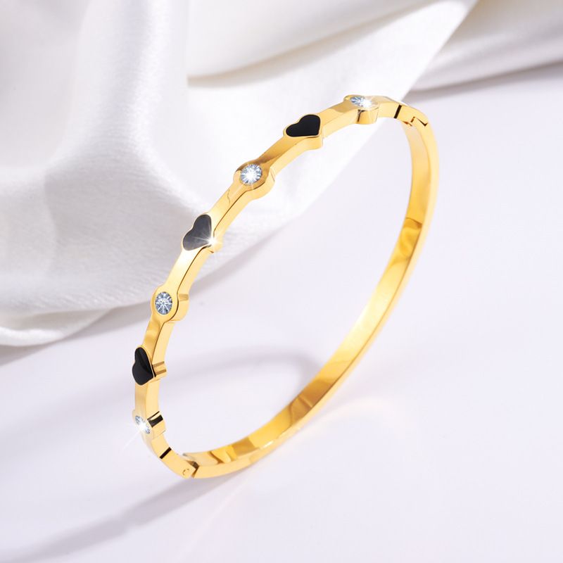 Accesorios de joyería Pulsera de acero inoxidable con forma de corazón y gota de aceite para niñas, de alta gama y a la moda, combina con todo._voghion.com