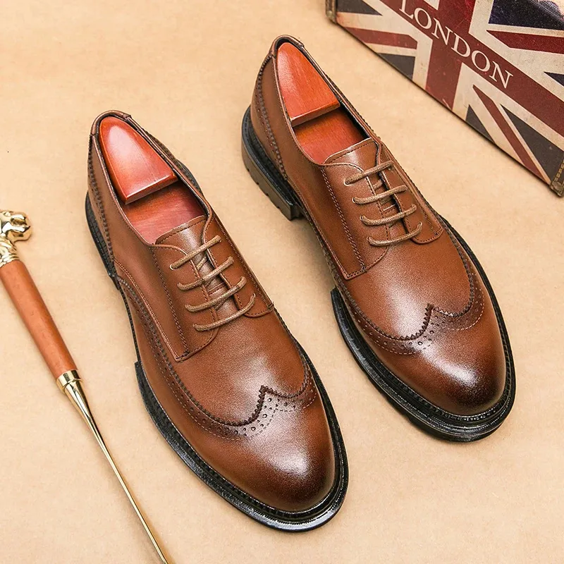 Formele zakelijke leren heren sociale bruiloft mode Oxford brogue snijwerk puntige kantoor schoenen 240621_voghion.com