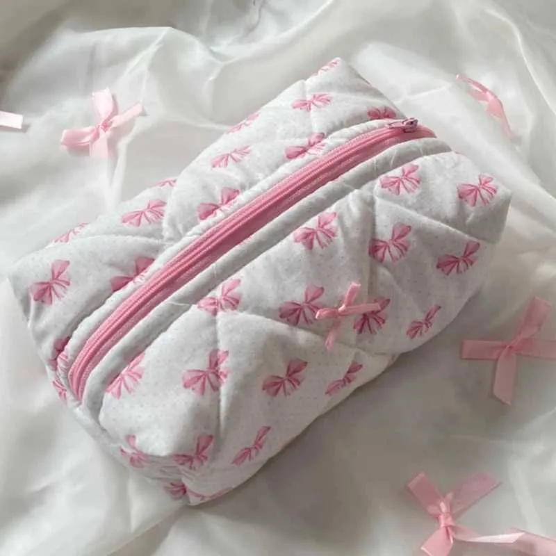 Cute cartoon bow portable travel makeup sweet high-capacity beauty storage fashionable washing bag gift Y241023_voghion.com