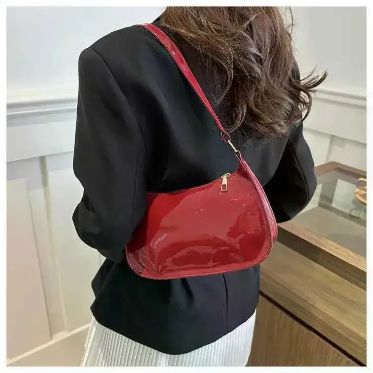 2024. gada sieviešu lakotas ādas rokassoma, daudzpusīga, modes plecu ikdienas darba soma meitenēm, zīmola dizainera rāvējslēdzējs, maza izmēra_voghion.com