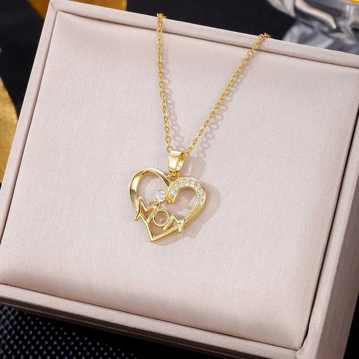 Colar com pingente de coração mom elegante presente para mãe_voghion.com