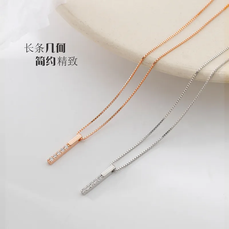 Collier pendentif rectangulaire avec zircon pour femme bijoux_voghion.com