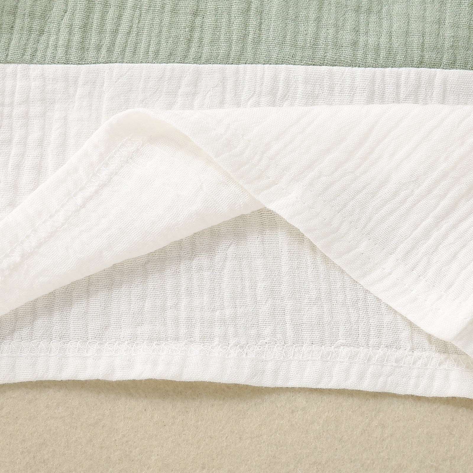 Mère et enfants infantile et enfant en bas âge bloc de couleur poitrine dessus patchwork poche col ouvert T-shirt + couleur unie cordon ensemble short et haut_voghion.com