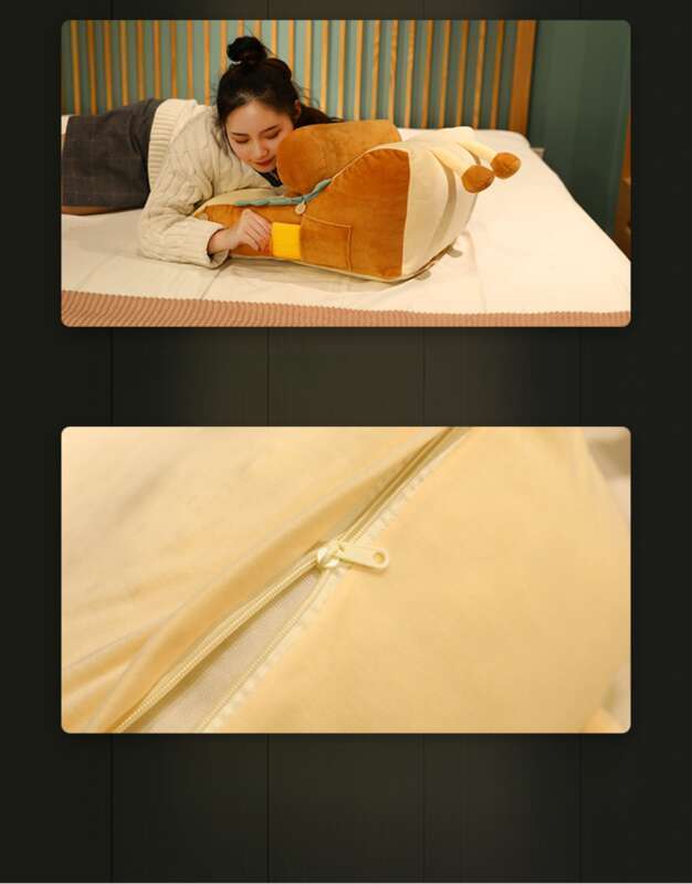 Letto triangolare con cuscini alti e schienali, cuscini per divani, cuscini integrati_voghion.com