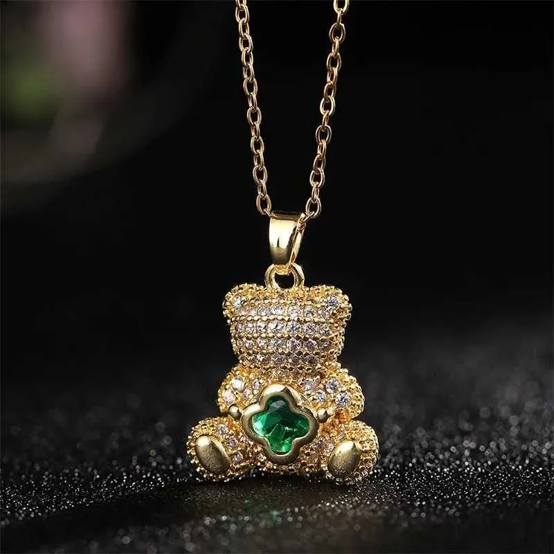 Exquisite Multi-colour Bear Pendant Necklace Clover Stainless Steel_voghion.com