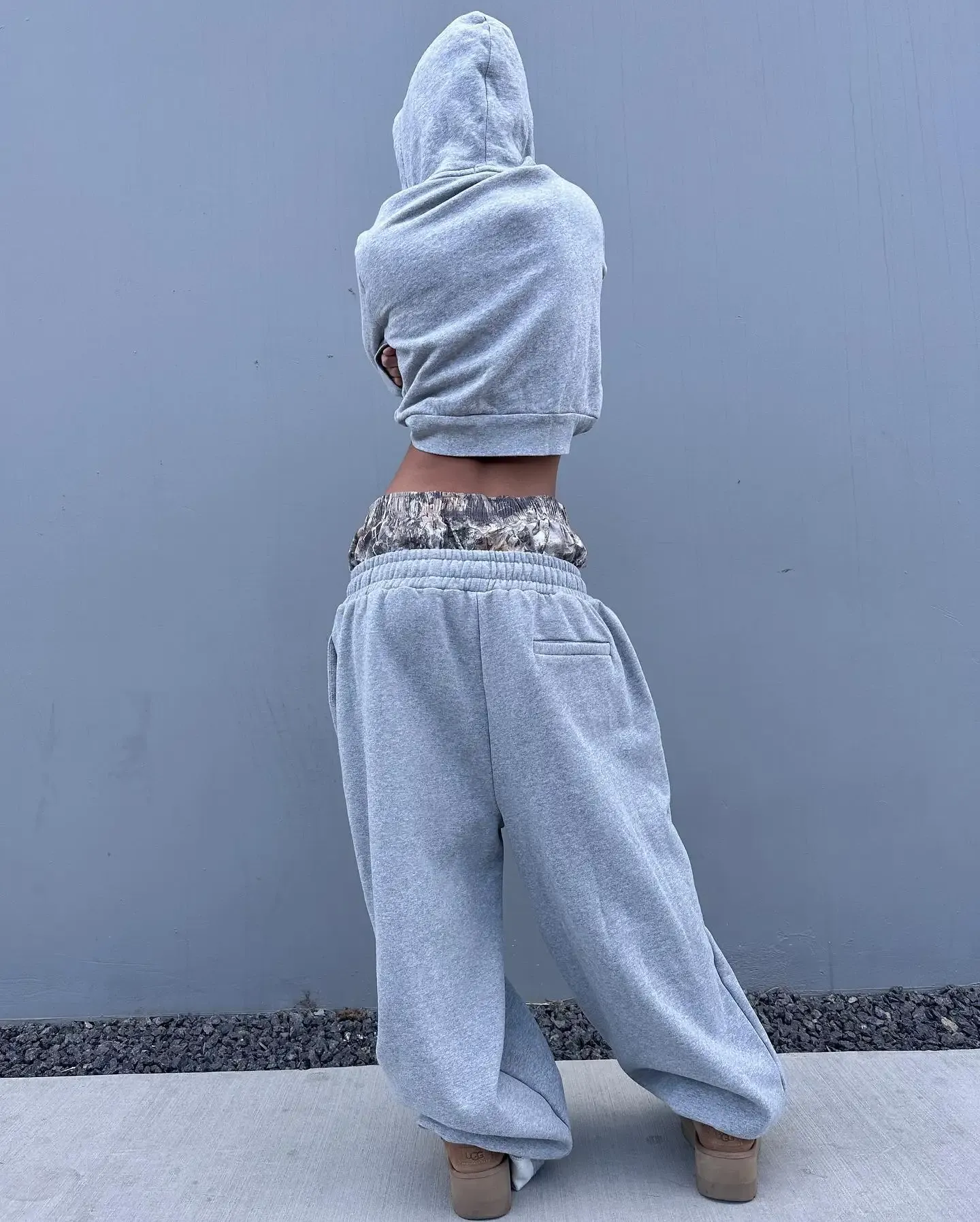 Herrenhose Streetwear Y2K Wide Leg Männer Retro Doppelt taillierte Jogginghose Besticktes Camouflage-Muster Trend Casual_voghion.com