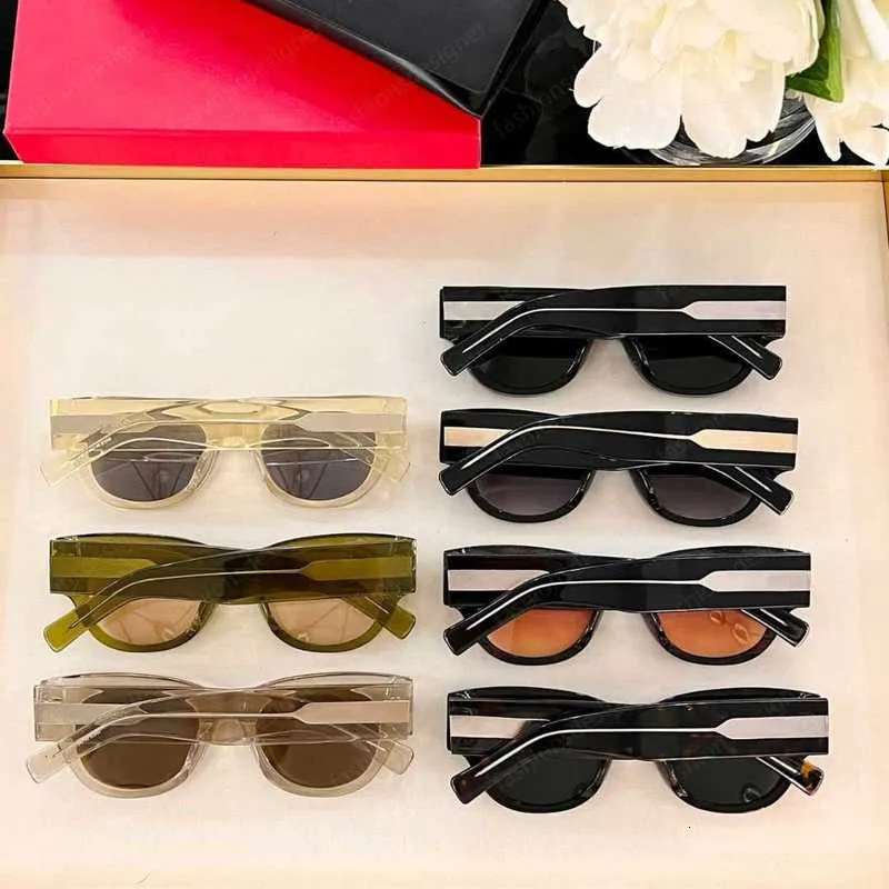 Designer Sunglasses Cat Eye Thickened Acetate Frame Women_voghion.com
