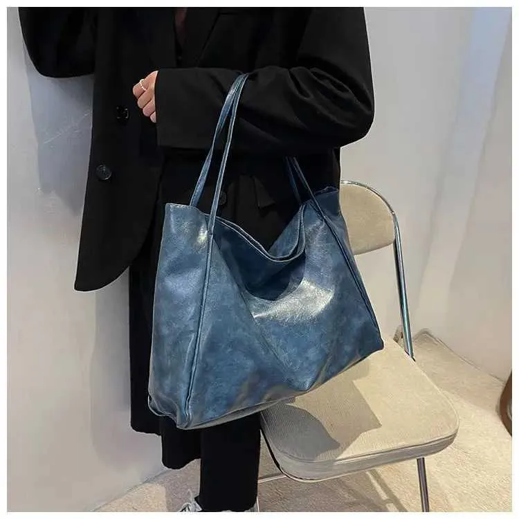 Vintage Red Womens Athletic Casual Fashion Large Capacity Leather Shoulder Bag Shopper Haruku Simple Handbag SacC241106_voghion.com