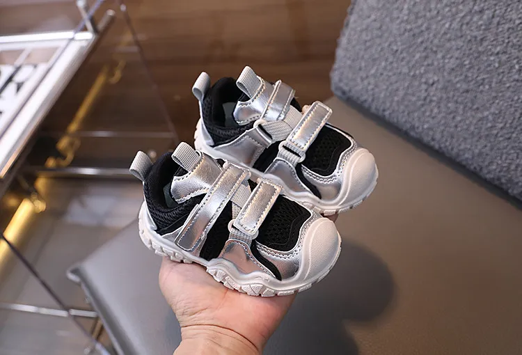 Scarpe sportive per bambini per ragazze e ragazzi, scarpe casual da corsa per la scuola Littlesprouts, classiche, alla moda, antiscivolo, per bambini, taglie 21_voghion.com