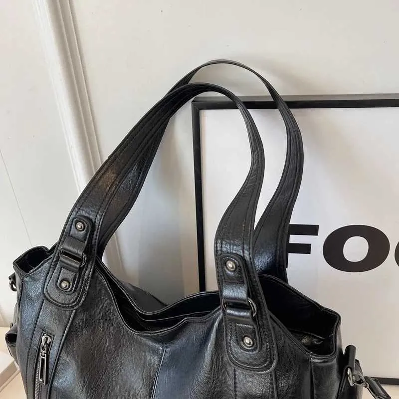 Sacs à bandoulière à compartiment intérieur souple 2024 de haute qualité aux couleurs contrastées pour femmes Mode Fermeture éclair Pu Femmes_voghion.com
