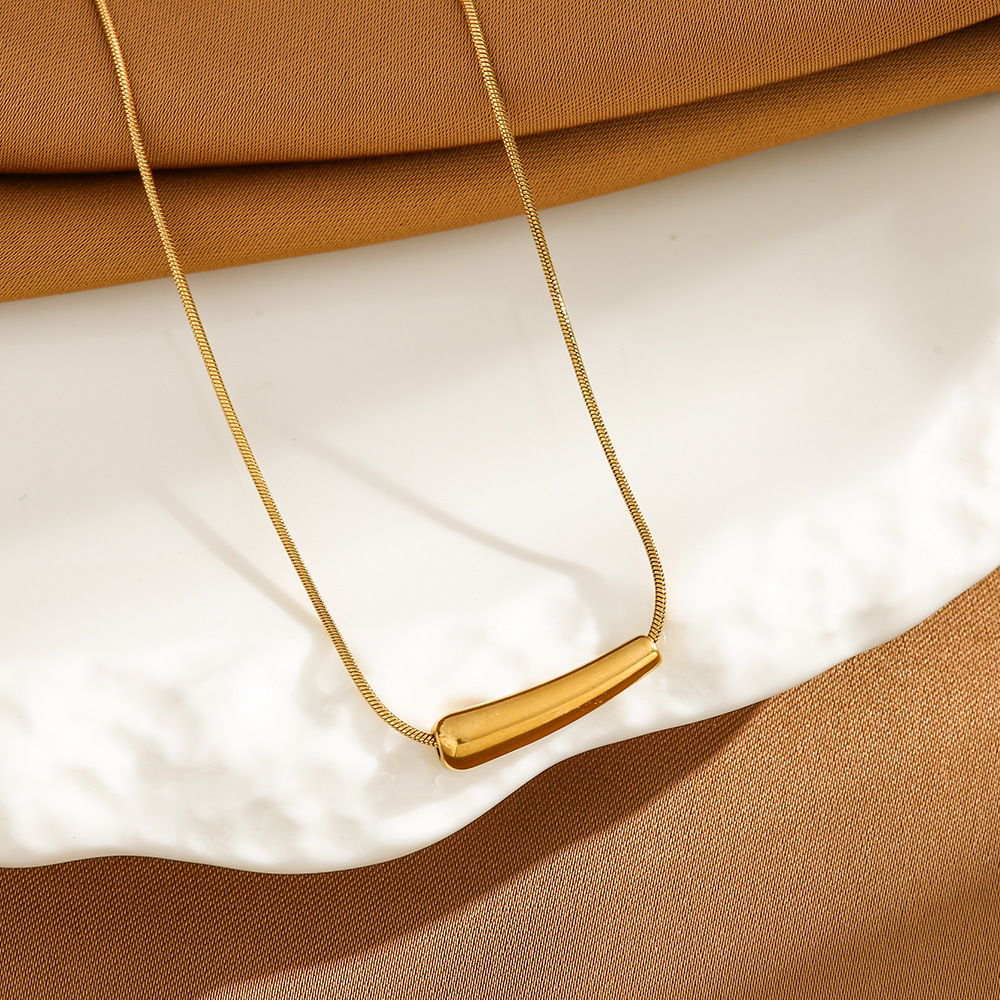 Hot Selling Elegant Women's Temperament Titanium Steel Necklaces for Couples High-quality Necklaces for Multiple Styles of Accessories Fast Delivery_voghion.com