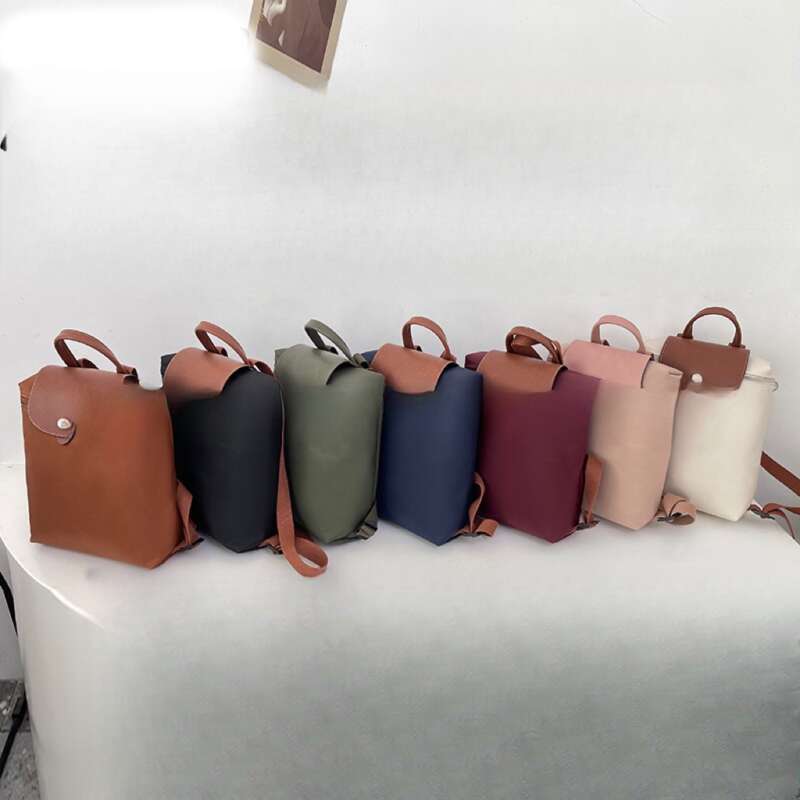 Pochette imperméable classique brodée sous les aisselles_voghion.com