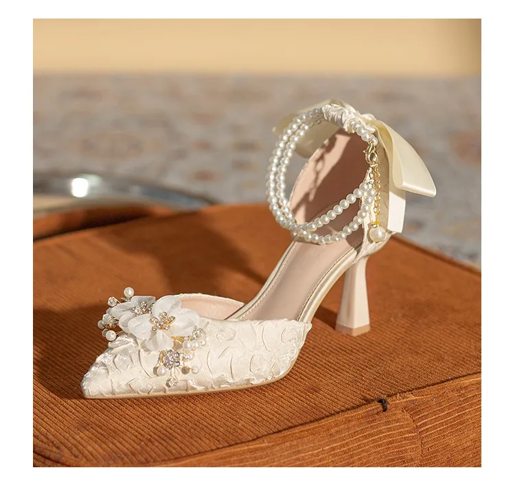 Spring And Autumn New Bow Hollow High Heels Elegant Pearl Chain Pointed Princess Shoes,Versatile Children Single Shoes_voghion.com